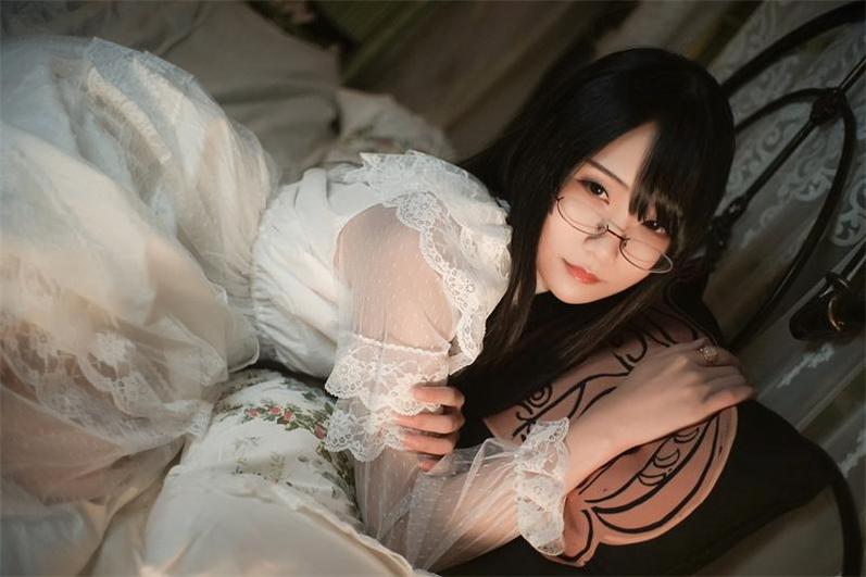 超级珍藏晓美妈图包，cosplay实拍照片原图集。