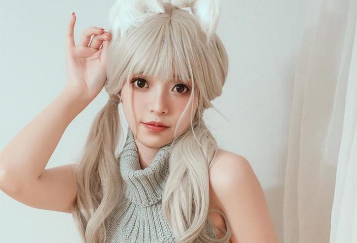 草莓味的奈奈兔真名cosplay作品，带你走进兔子的fantasy世界